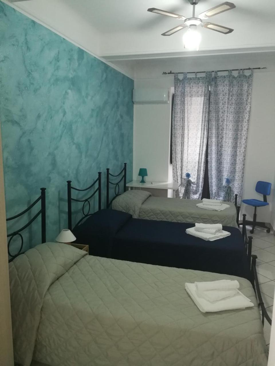 Appartamento Casa Desirè Catania Esterno foto