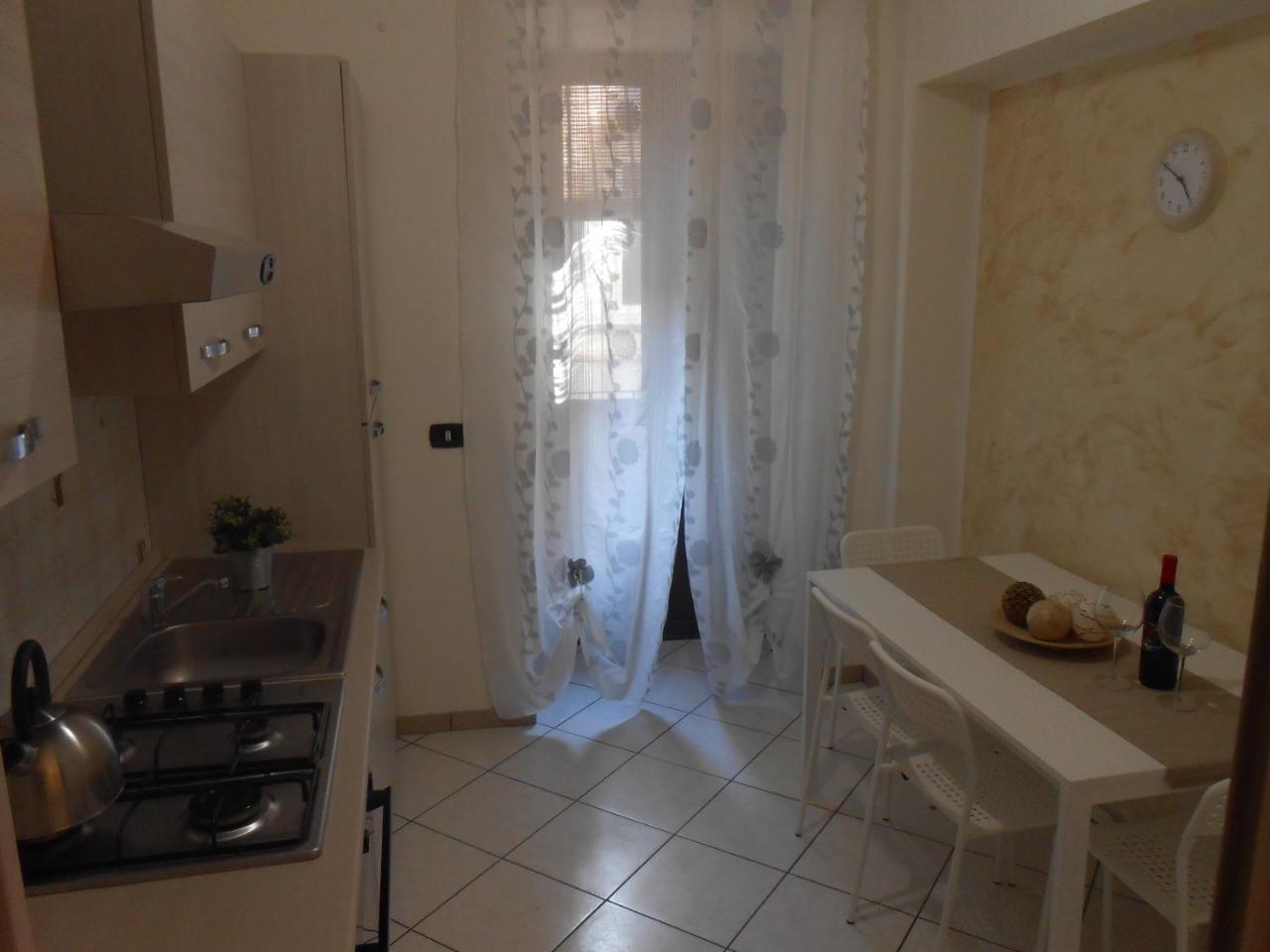 Appartamento Casa Desirè Catania Esterno foto